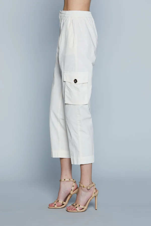 SALVADOR Pantalones de cintura alta con elástico y bolsillos capri. - Imagen 4