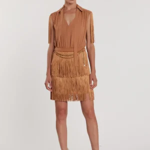 Vestido corto ajustado de CHANNEL con escote en V profundo y flecos, además de cadena