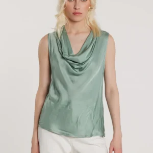 Blusa sin mangas WOLFY con escote de satén suave